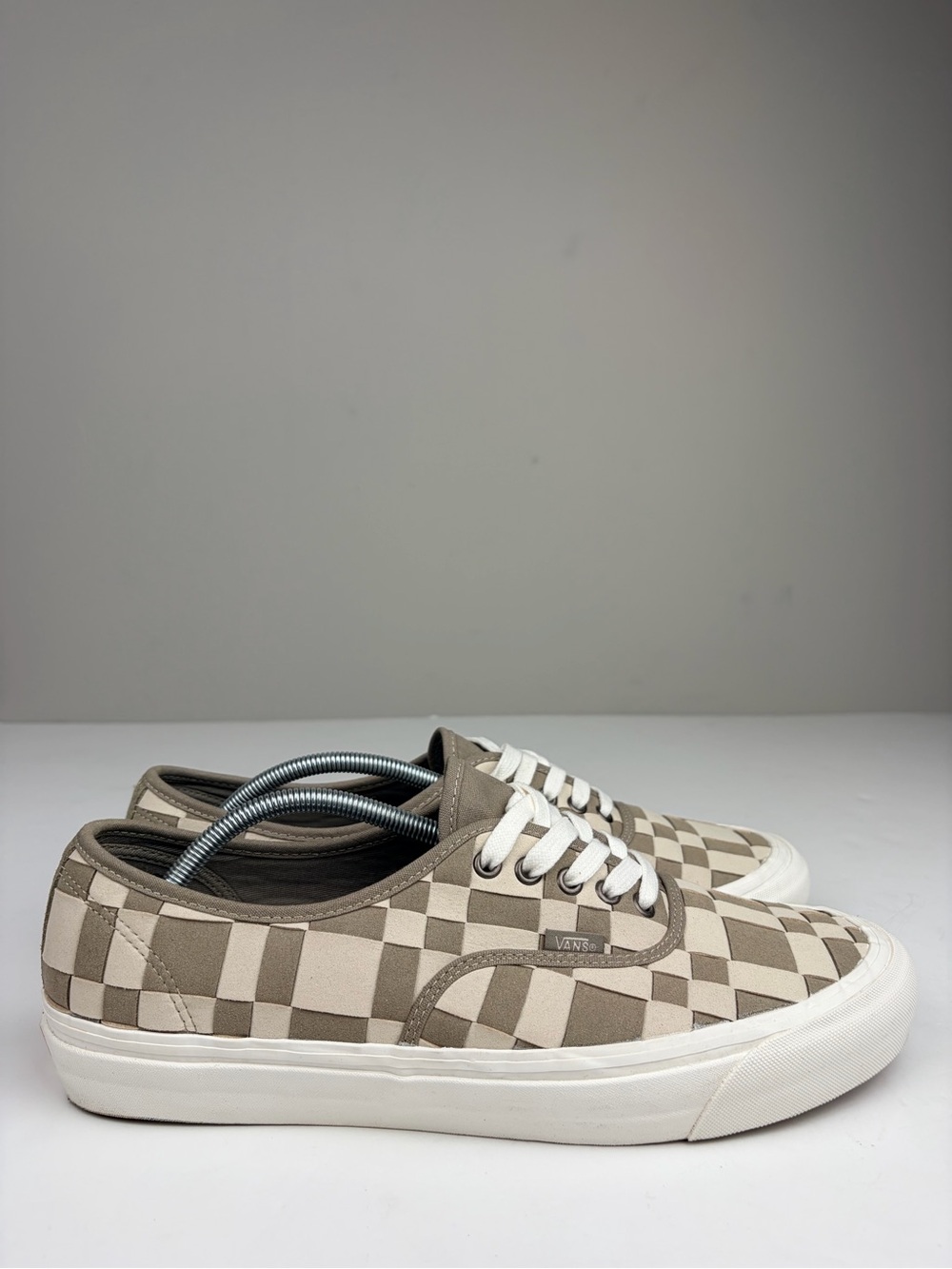 Vans Authentic 44 DX Woven Check Men’s 13 Taupe Beige Checkerboard Shoes
